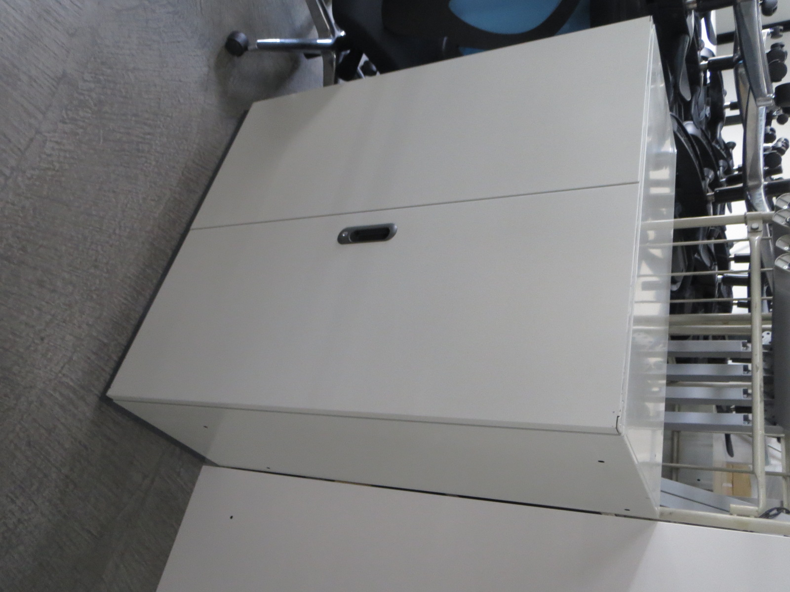 プラス　両開き書庫　A4対応　D400タイプ