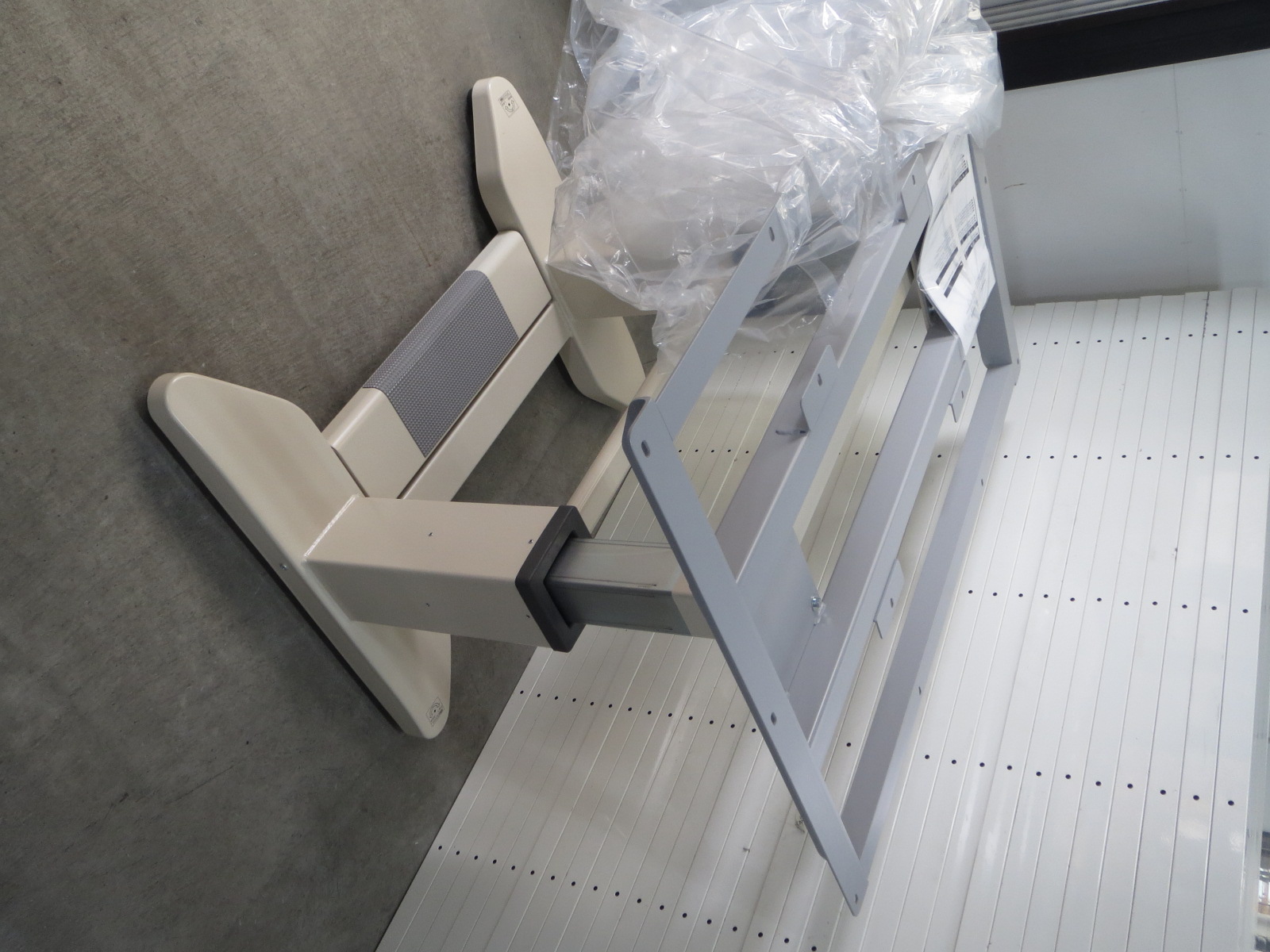 多目的昇降テーブル　アウトレット品